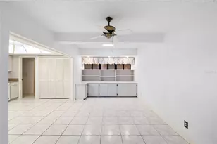 14225 Cypress Cir, Tampa, FL 33618 - Photo 11