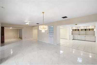 14225 Cypress Circle #14225, Tampa, FL 33618 - Photo 9