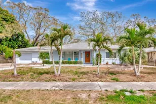 305 Baker Ave, Clearwater, FL 33755 - Photo 1