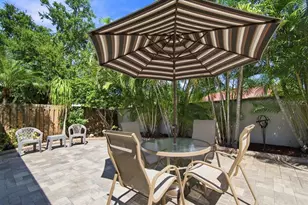 8643 Piper Ln, Seminole, FL 33777 - Photo 75