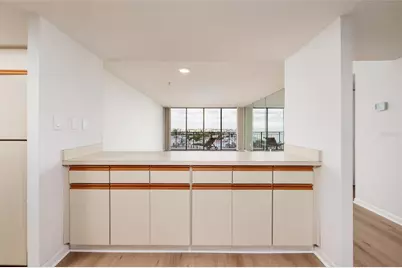 7650 Bayshore Drive #805, Treasure Island, FL 33706 - Photo 13