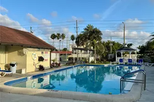 1100 E Bay Dr, Largo, FL 33770 - Photo 41