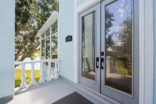 2106 Pelican Ct, Tarpon Springs, FL 34689 - Photo 5