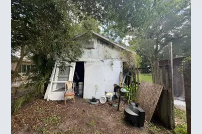 410 N Orange Ave, Umatilla, FL 32784 - Photo 11
