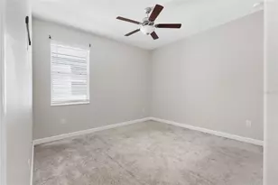 9730 Ivory Dr, Ruskin, FL 33573 - Photo 11