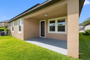 9730 Ivory Dr, Ruskin, FL 33573 - Photo 7