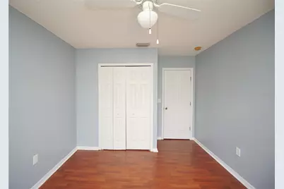 8532 Edgewater Place Boulevard, Tampa, FL 33615 - Photo 5