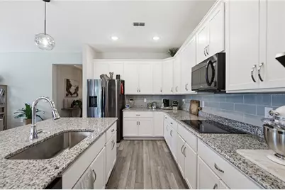 8170 Nordica Road, Weeki Wachee, FL 34613 - Photo 23