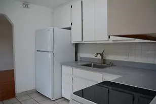 1401 34th Ave N, Saint Petersburg, FL 33704 - Photo 7
