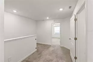 36536 Well Hill Wy, Zephyrhills, FL 33541 - Photo 11