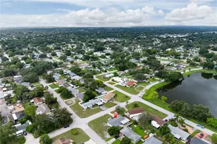 2501 Leslee Lake Dr N, Saint Petersburg, FL 33713 - Photo 41