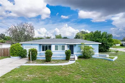 2501 Leslee Lake Drive N, Saint Petersburg, FL 33713 - Photo 1