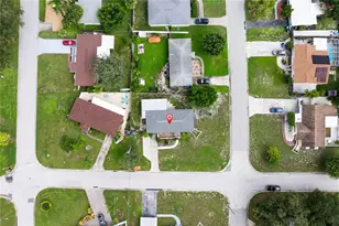 2501 Leslee Lake Dr N, Saint Petersburg, FL 33713 - Photo 39