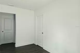 9408 N 12th St, Tampa, FL 33612 - Photo 13