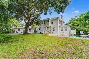 6100 3rd Ave N, Saint Petersburg, FL 33710 - Photo 7