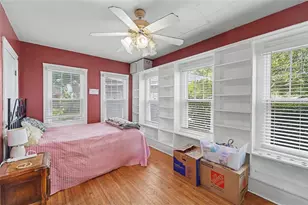 6100 3rd Ave N, Saint Petersburg, FL 33710 - Photo 21