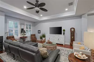 4625 Legacy Park Dr, Tampa, FL 33611 - Photo 5