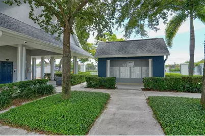 4625 Legacy Park Drive, Tampa, FL 33611 - Photo 43