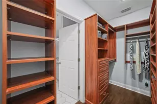 4625 Legacy Park Dr, Tampa, FL 33611 - Photo 23