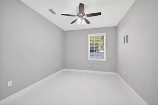 8914 N Lynn Ave, Tampa, FL 33604 - Photo 21