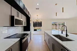 2796 Challenger Dr, Palm Harbor, FL 34683 - Photo 13