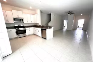 8333 Crescent Oaks Dr, New Port Richey, FL 34655 - Photo 23