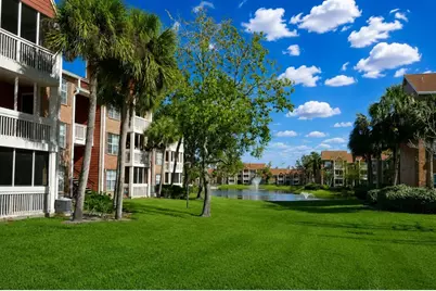 10200 Gandy Boulevard N #334, Saint Petersburg, FL 33702 - Photo 45