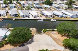 116 W St Johns Wy, Apollo Beach, FL 33572 - Photo 21