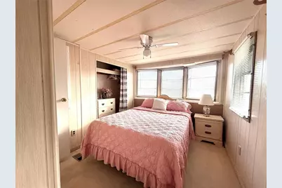 116 W Saint Johns Way, Apollo Beach, FL 33572 - Photo 9