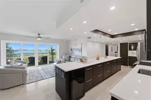 7432 Sunshine Skyway Ln S, Saint Petersburg, FL 33711 - Photo 17