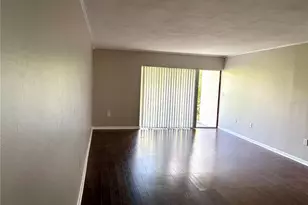 621 99th Ave N, Saint Petersburg, FL 33702 - Photo 3