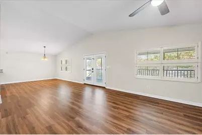 4675 Chancellor Circle NE, Saint Petersburg, FL 33703 - Photo 27