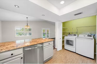 4675 Chancellor Circle NE, Saint Petersburg, FL 33703 - Photo 25