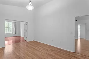10420 Springrose Dr, Tampa, FL 33626 - Photo 13