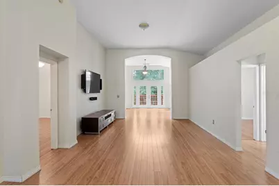 10420 Springrose Drive, Tampa, FL 33626 - Photo 11