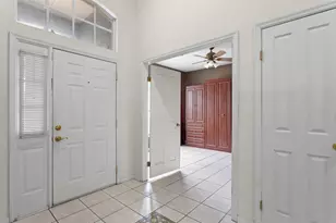 10420 Springrose Dr, Tampa, FL 33626 - Photo 7
