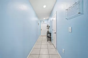 1681 Fred Ives St, Ruskin, FL 33570 - Photo 5