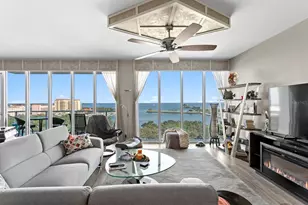 176 4th Ave NE, Saint Petersburg, FL 33701 - Photo 13