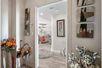 176 4th Avenue NE #1002, Saint Petersburg, FL 33701 - Photo 37