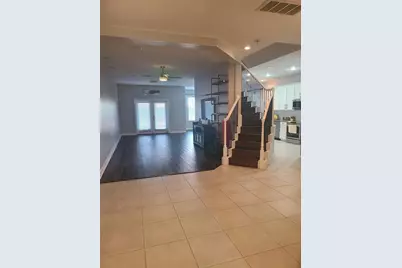 10432 La Mirage Court, Tampa, FL 33615 - Photo 3