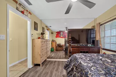 1302 E Sligh Avenue, Tampa, FL 33604 - Photo 29