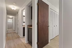 2784 Heatherwood Ct, Clearwater, FL 33761 - Photo 13