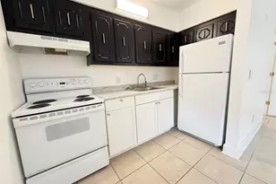 3301 58th Ave S, Saint Petersburg, FL 33712 - Photo 3