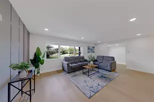 471 Sierra Circle E, Largo, FL 33770 - Photo 5
