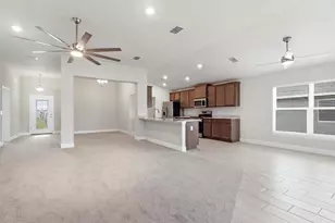 336 W Rexford Dr, Beverly Hills, FL 34465 - Photo 3