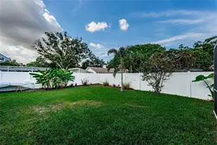 1886 Argile Dr, Dunedin, FL 34698 - Photo 41