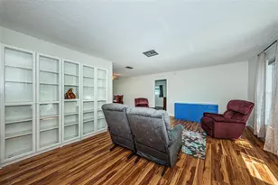 1886 Argile Dr, Dunedin, FL 34698 - Photo 7