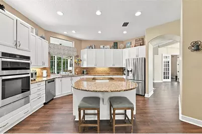 3921 Arlington Drive, Palm Harbor, FL 34685 - Photo 3
