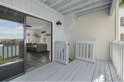 12140 Capri Circle S, Treasure Island, FL 33706 - Photo 23