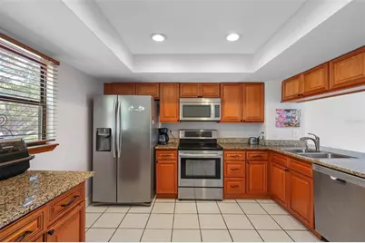 12140 Capri Circle S, Treasure Island, FL 33706 - Photo 13